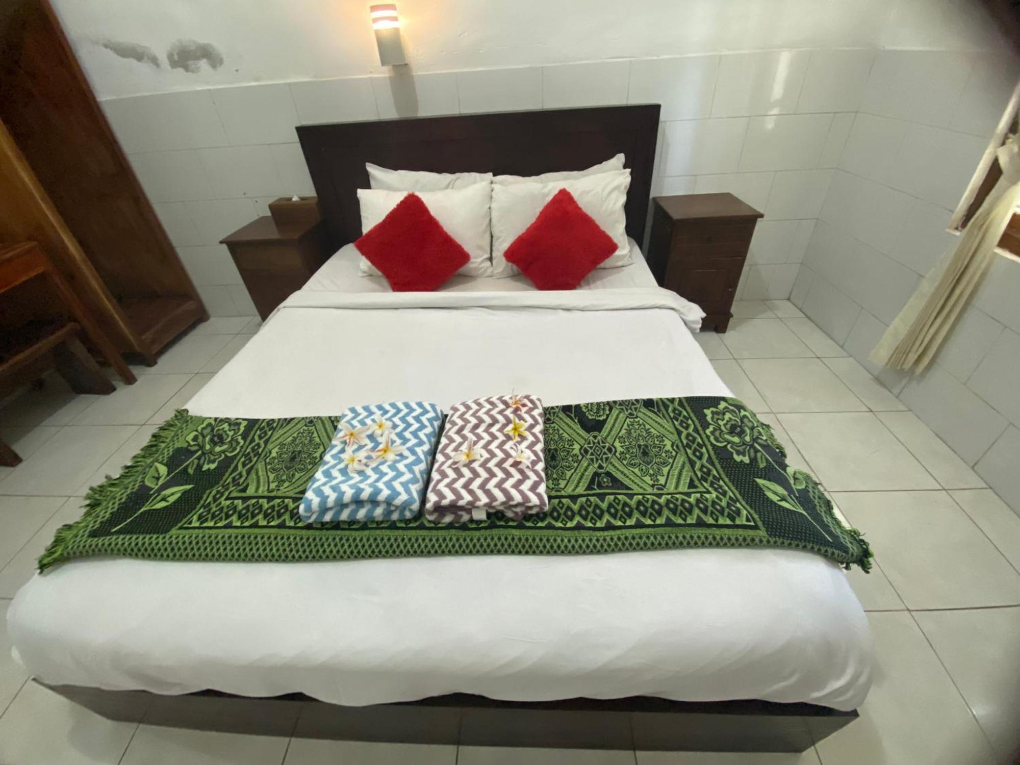 My Art Hostel Batununggul Extérieur photo