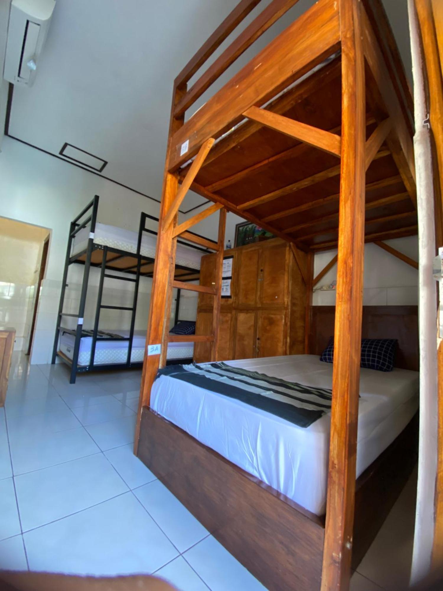 My Art Hostel Batununggul Extérieur photo