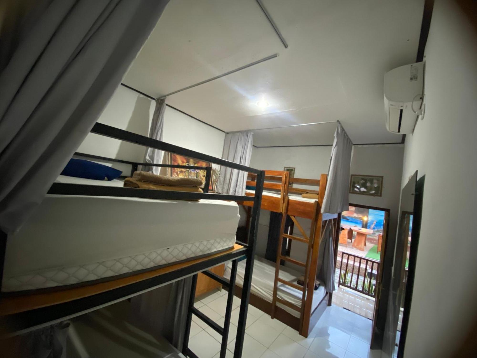 My Art Hostel Batununggul Extérieur photo